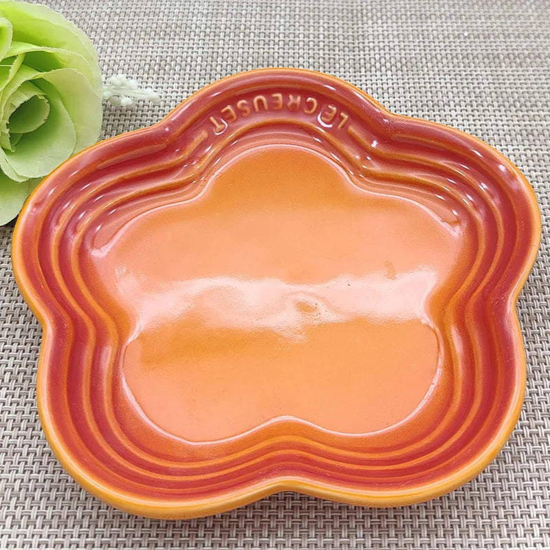 Le Creuset Flower Dish